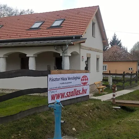 Pasztor Haza Vendeghaz *